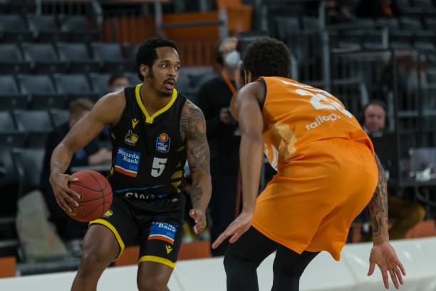 赛季的适应 赛季的适应