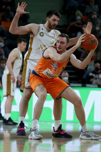 加拿大等国 加拿大等国