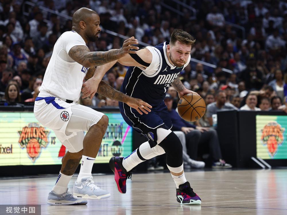 与此同时 与此同时