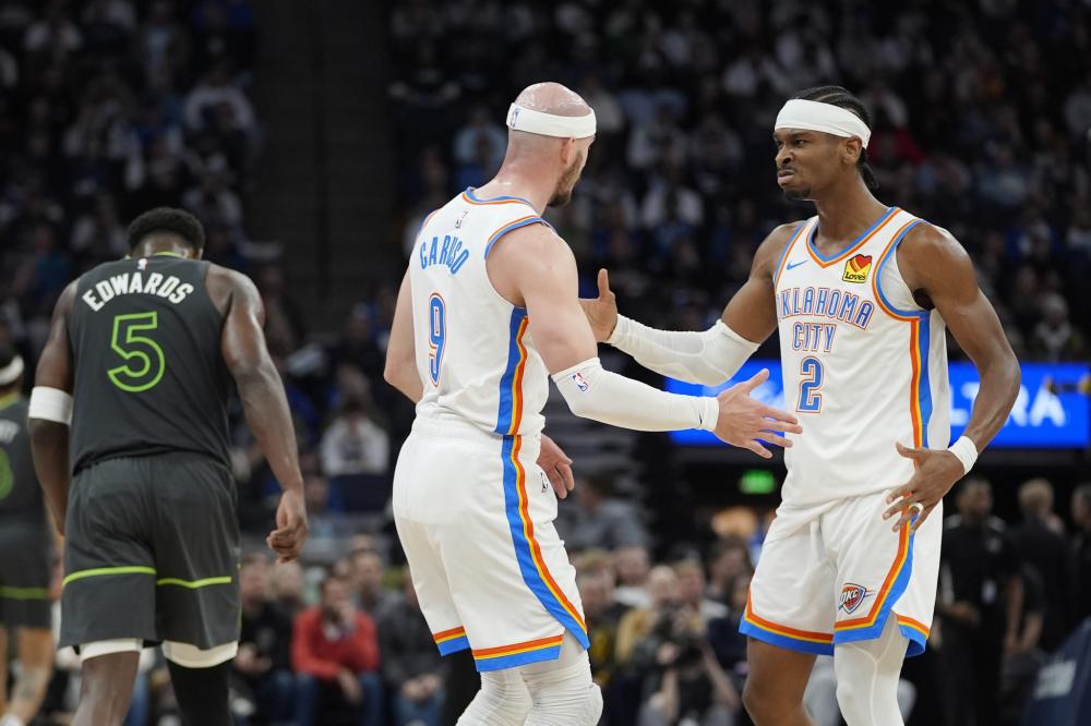 的对比典范 的对比典范