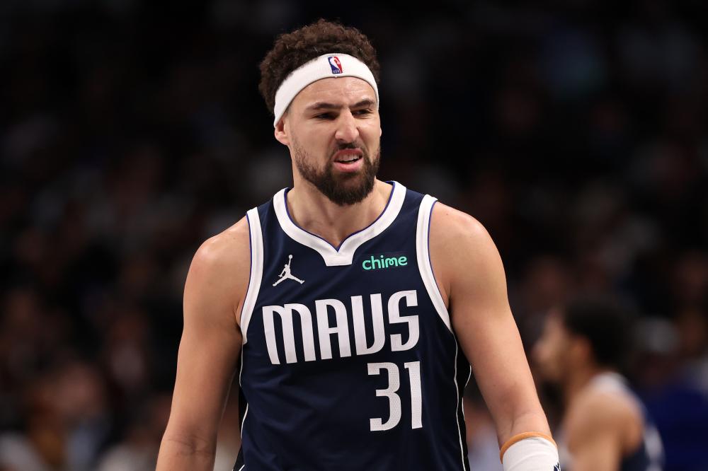 也是对球迷 也是对球迷